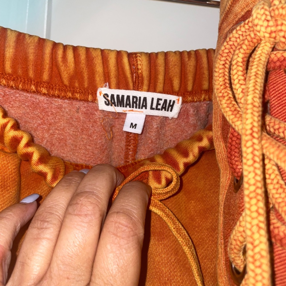 SAMARIA LEAH Aspen Spice Orange Lace-Up Hooded 2 Piece Sweatsuit Size M - Picture 3 of 16